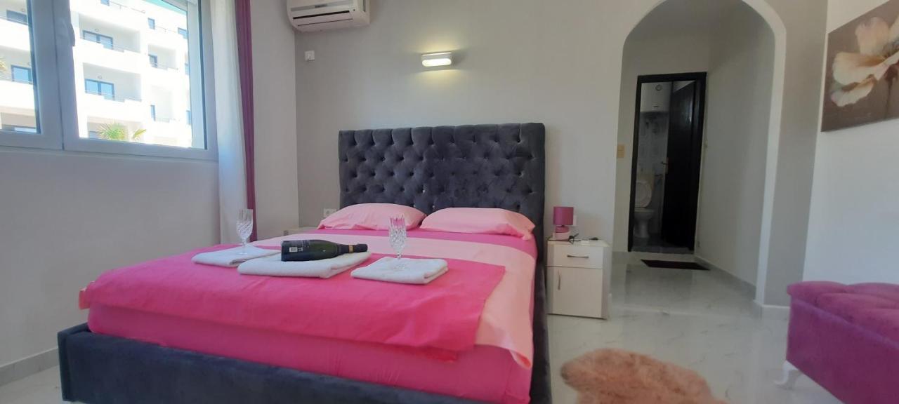 Studio Apartments Jupo 울친 외부 사진