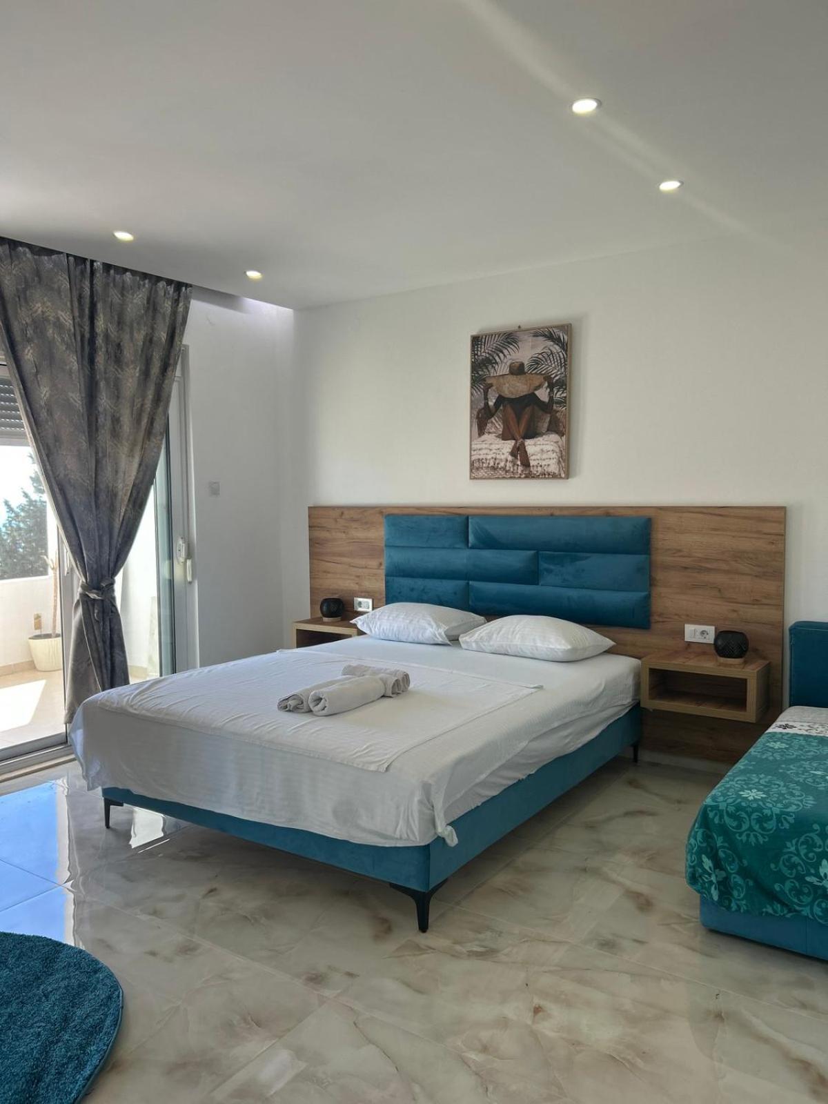 Studio Apartments Jupo 울친 외부 사진