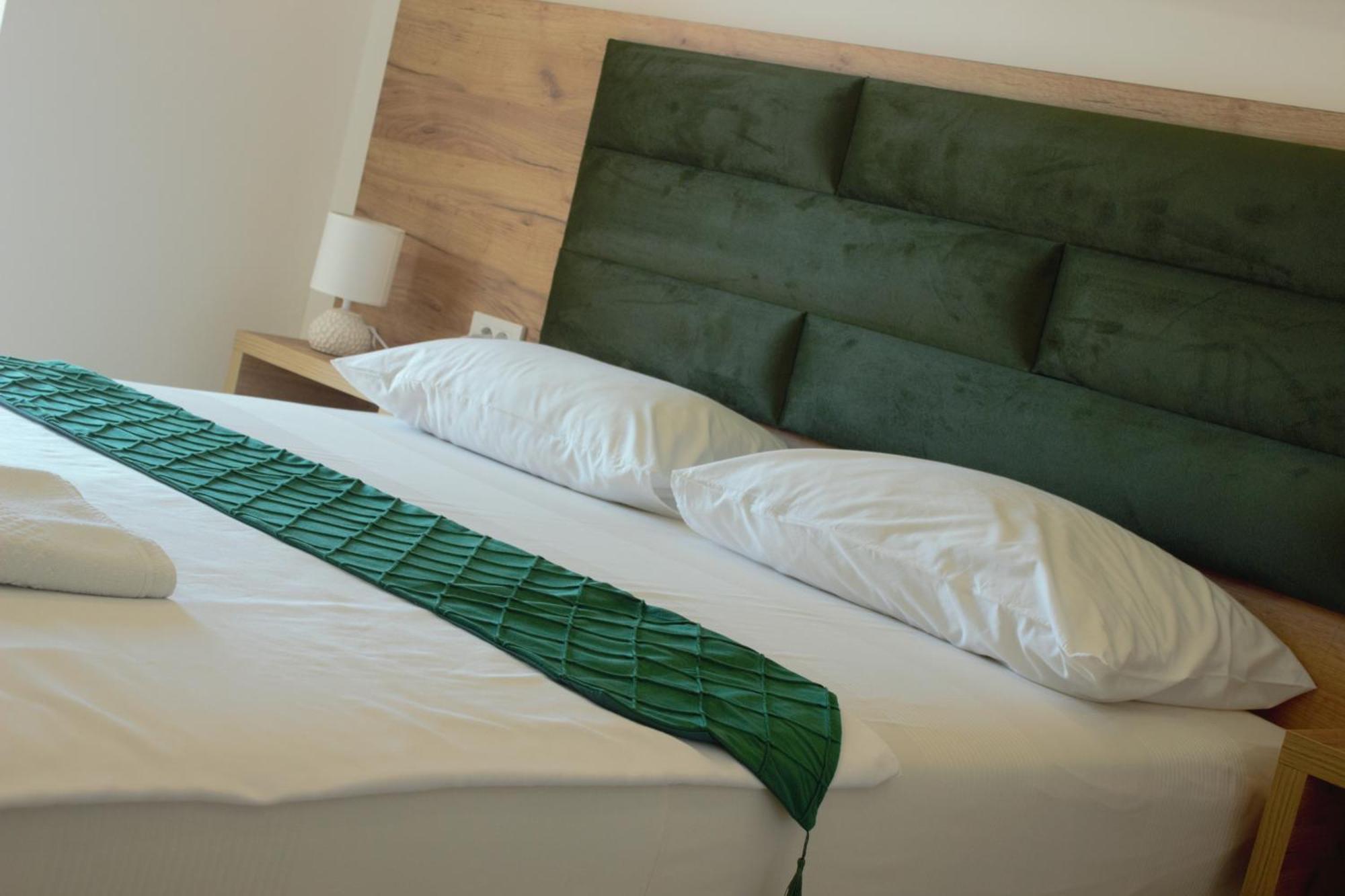 Studio Apartments Jupo 울친 외부 사진
